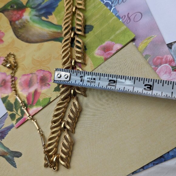 Vintage 16" Necklace Articulated 18k gold plated Vintage Rare and Elegant Unsign - Picture 5 of 10